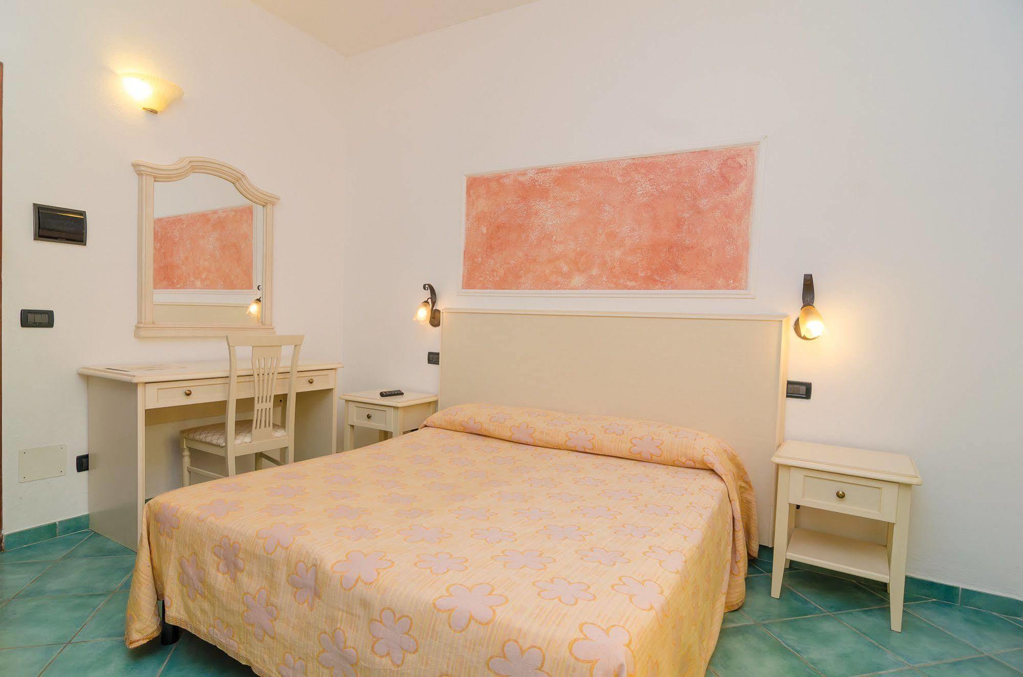Hotel Aragonese Ischia Buitenkant foto
