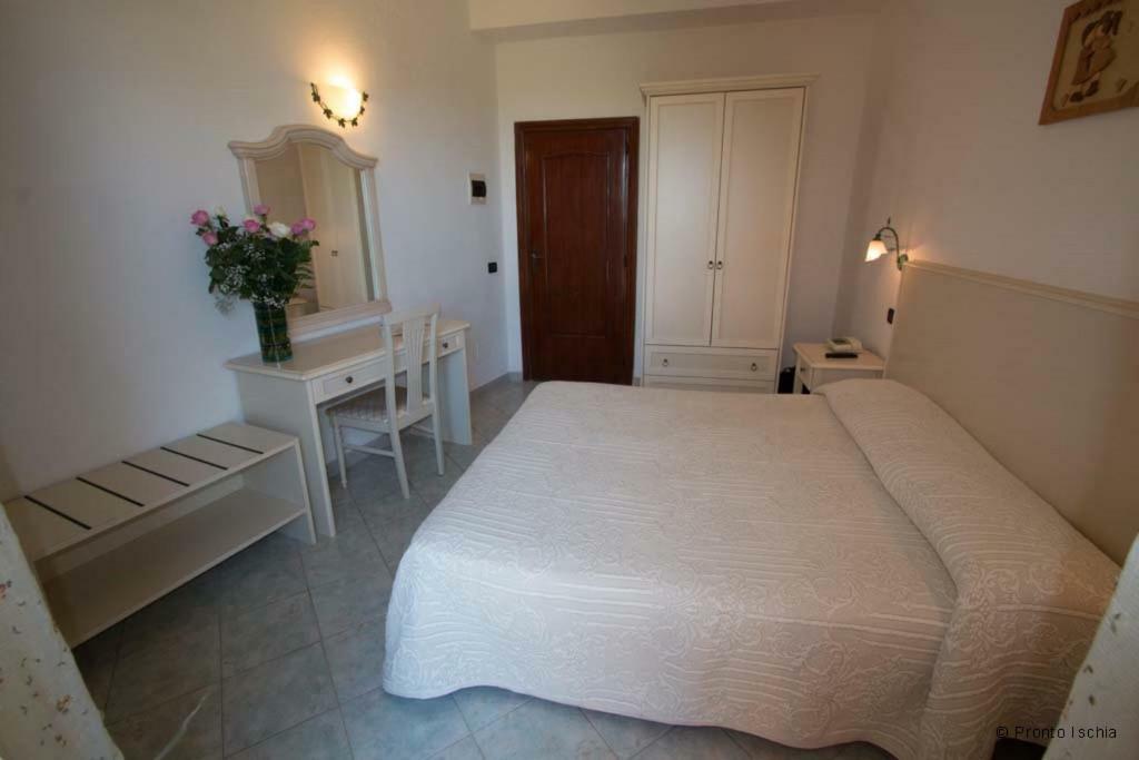 Hotel Aragonese Ischia Buitenkant foto