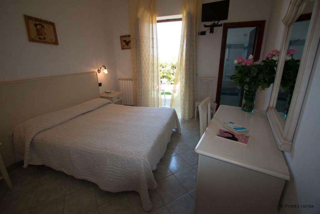Hotel Aragonese Ischia Buitenkant foto